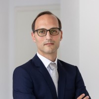 Dr. Carsten M. Schneider