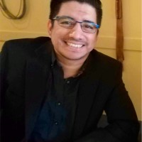 Romeo Castillo