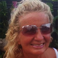 Lorraine Stone