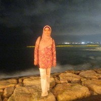 Uut - Dwi Utami Dr