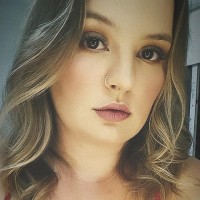 Nicolle Esthal Adriano