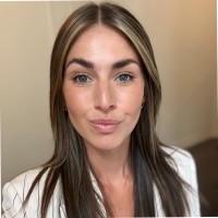 Isabel Holt