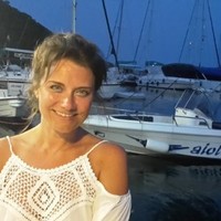 Emma Hart