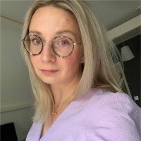 Evelien D.