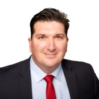 Dr. Wayne Hellmuth