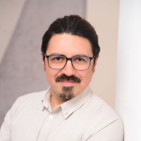 Mario Veloso-Alarcón