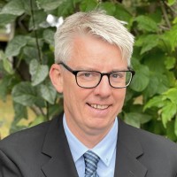 Erling Holst-Larsen