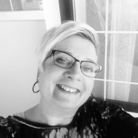 Annet Uijtdebroek - Toet