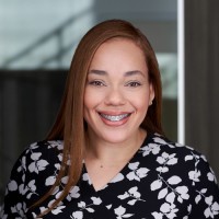 Glenny Salas, Mba