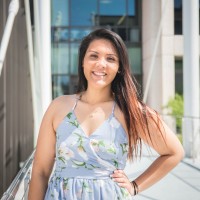 Christelle Nguyen, Abo