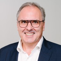 Dr. Maximilian Koch