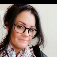 Elaine Lindgren