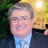 EDWARD REIS