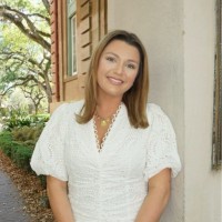 Bella Powell
