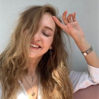 Valeria Kuzhakhanova