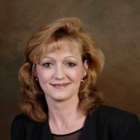 Linda Squires