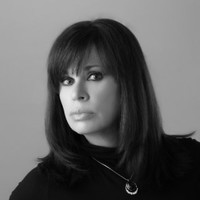 Suzanne Barr