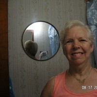 Maxine Holmes