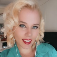 Candice Phillips