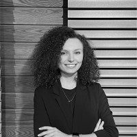 Selin Nazli