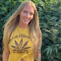 Amanda Ferron, CG