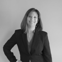 Suzanne Raschhofer