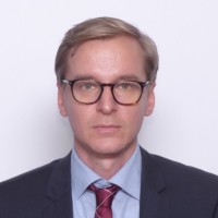 Peter Uhrin
