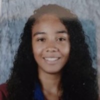 Naomi Mullins Álvarez