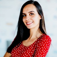 Asma Ezzine