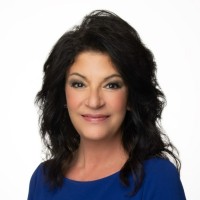 Donnette Lowe