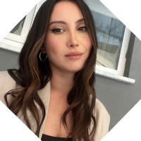 Pelin Çavuş