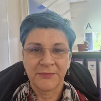 Dawn Arnold