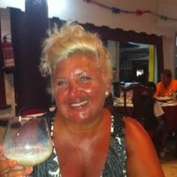 Lynn Cullen