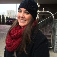 Ashlee Uhl
