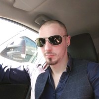 Robert Vanderplaetse