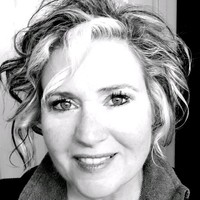 Tracy LaPointe