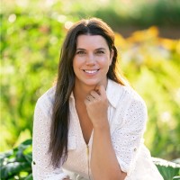Angela Andrews