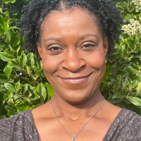 Imani T Robinson