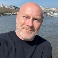 Simon Worrall