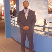 Dr. Christopher Mcelveen