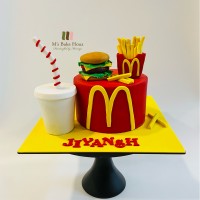 Monniya /Cake Artist