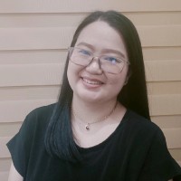 Kristine Santos