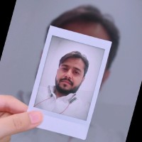 Zeeshan M