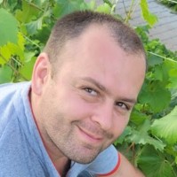 Евгений Булова