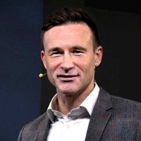 Tom Bowman