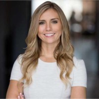 Veronica Lowe