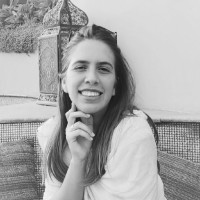 Lílian Neves