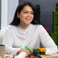 Lydia Husni
