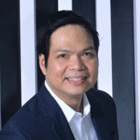 Emmanuel Paras