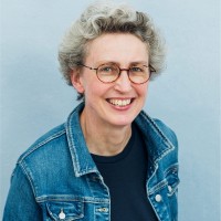 Claudia Engel